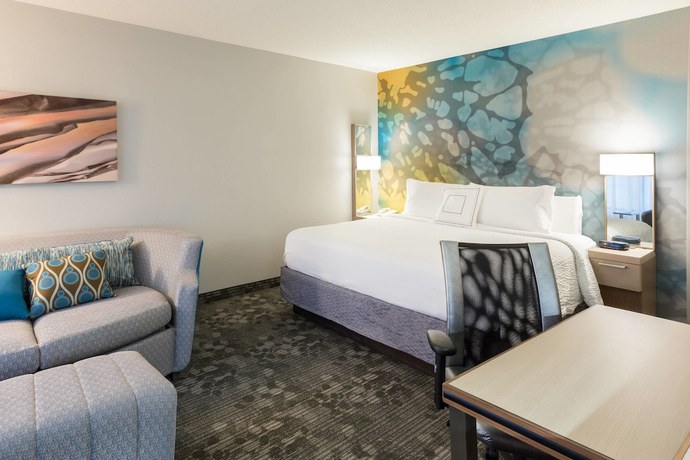Imagen de la habitación del Hotel Courtyard By Marriott Dallas Mesquite. Foto 11