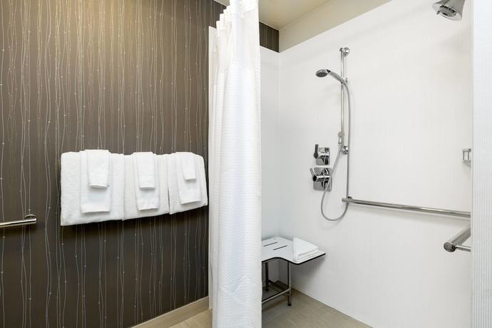 Imagen de la habitación del Hotel Courtyard By Marriott Dallas Mesquite. Foto 13
