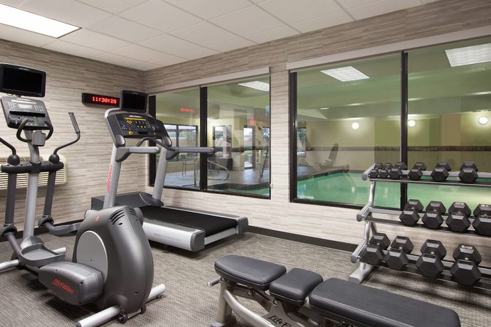Imagen de los interiores del Hotel Courtyard By Marriott Dallas Mesquite. Foto 17