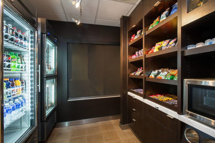 Imagen de los interiores del Hotel Courtyard By Marriott Dallas Mesquite. Foto 18