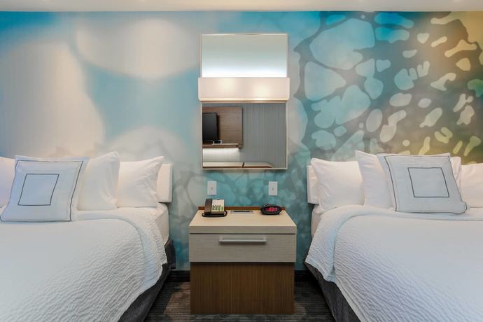 Imagen de la habitación del Hotel Courtyard By Marriott Dallas Midlothian At Midloth. Foto 7