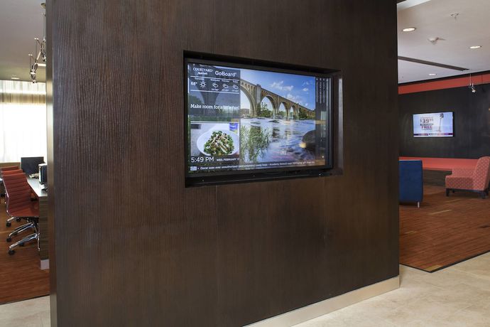 Imagen de los interiores del Hotel Courtyard By Marriott Dallas Midlothian At Midloth. Foto 20