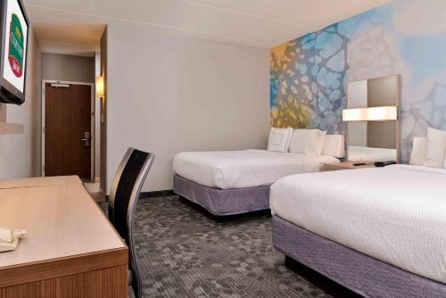 Imagen de la habitación del Hotel Courtyard By Marriott Dallas Northwest. Foto 4