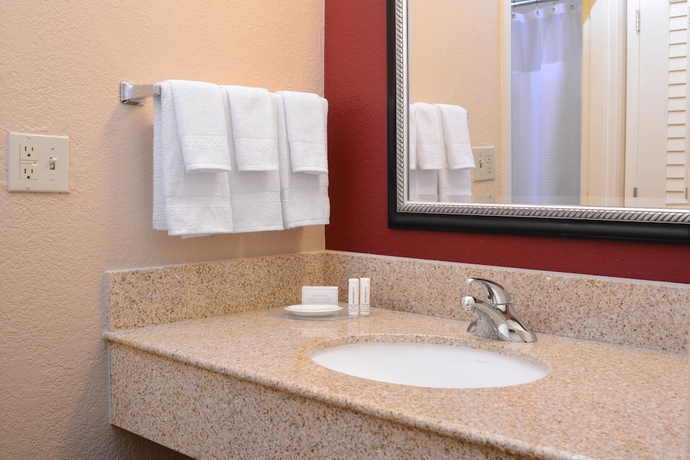 Imagen de la habitación del Hotel Courtyard By Marriott Dallas Plano Parkway At Preston Road. Foto 17