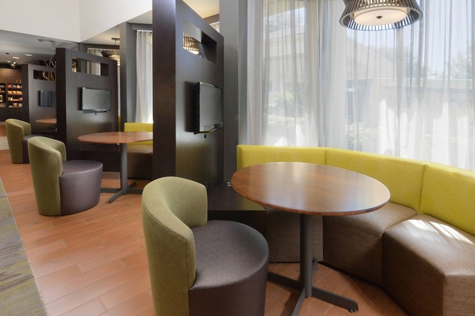 Imagen del bar/restaurante del Hotel Courtyard By Marriott Dallas Plano Parkway At Preston Road. Foto 9