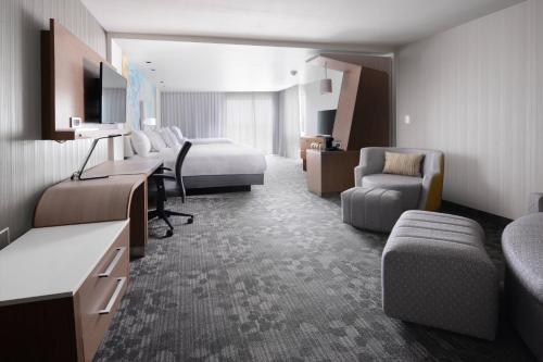 Imagen de la habitación del Hotel Courtyard By Marriott Dallas Plano/the Colony. Foto 18