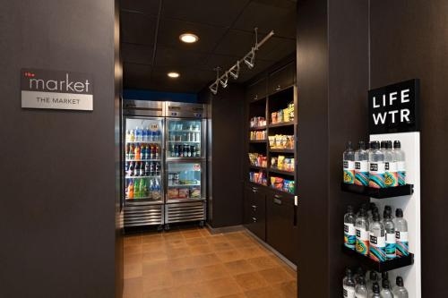 Imagen general del Hotel Courtyard By Marriott Dallas Richardson At Spring Valley. Foto 9