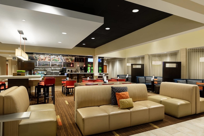Imagen de los interiores del Hotel Courtyard By Marriott Dallas-fort Worth/bedford. Foto 16