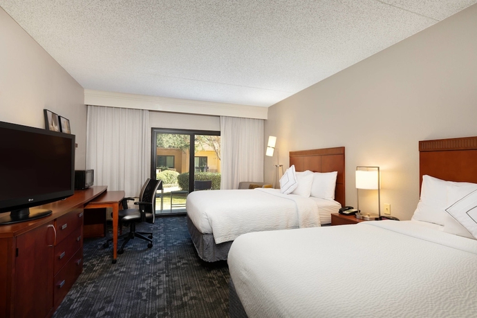 Imagen de la habitación del Hotel Courtyard By Marriott Dallas-fort Worth/bedford. Foto 6