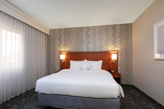 Imagen de la habitación del Hotel Courtyard By Marriott Dallas-fort Worth/bedford. Foto 7