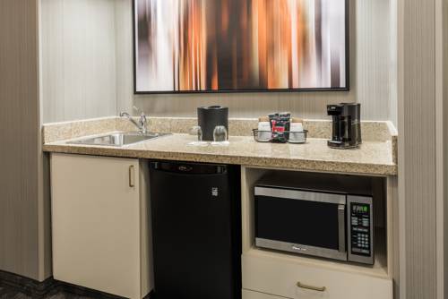 Imagen de la habitación del Hotel Courtyard By Marriott Danbury. Foto 7