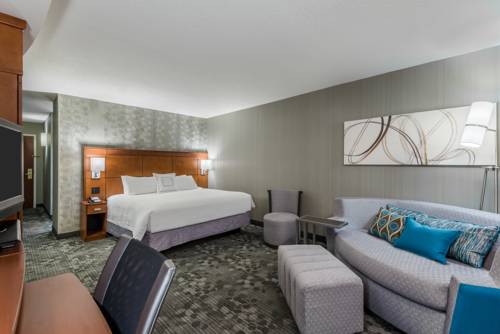 Imagen de la habitación del Hotel Courtyard By Marriott Danbury. Foto 10
