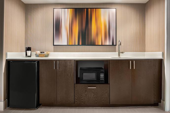 Imagen de los interiores del Hotel Courtyard By Marriott Dayton North. Foto 13