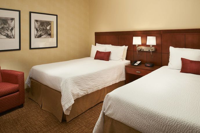 Imagen de la habitación del Hotel Courtyard By Marriott Dayton South. Foto 5