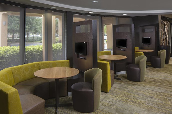 Imagen de los interiores del Hotel Courtyard By Marriott Daytona Beach Speedway/airport. Foto 17