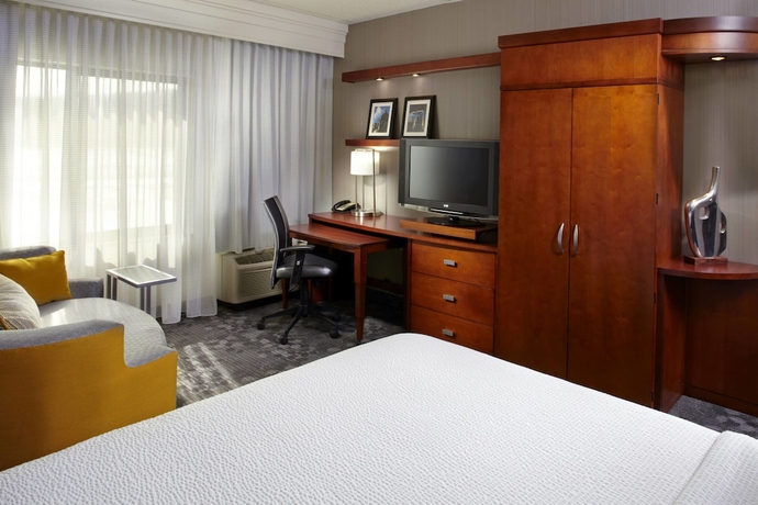 Imagen de la habitación del Hotel Courtyard By Marriott Dayton-university Of Dayton. Foto 13