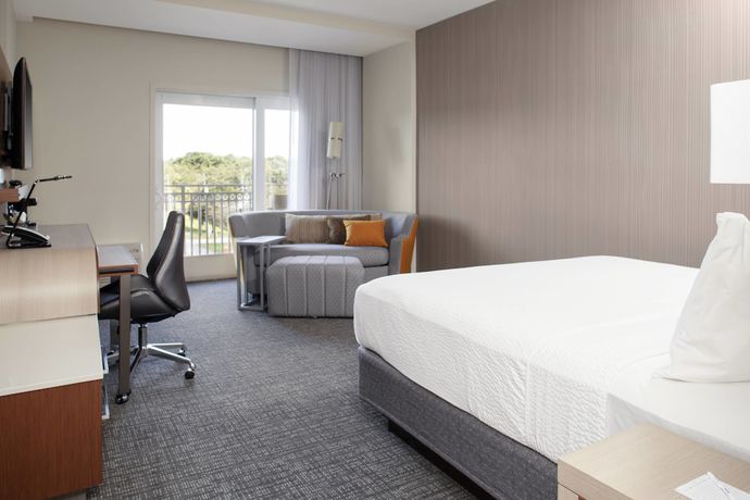 Imagen de la habitación del Hotel Courtyard By Marriott Deland Historic Downtown. Foto 4
