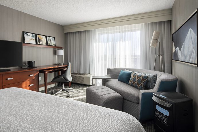 Imagen de la habitación del Hotel Courtyard By Marriott Denver Airport. Foto 4