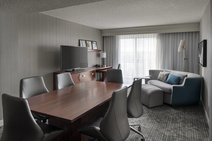 Imagen de la habitación del Hotel Courtyard By Marriott Denver Airport. Foto 6