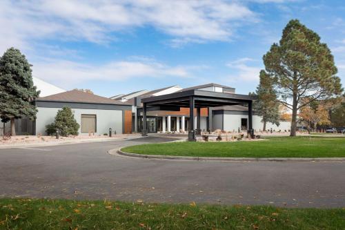 Imagen general del Hotel Courtyard By Marriott Denver Central Park. Foto 9