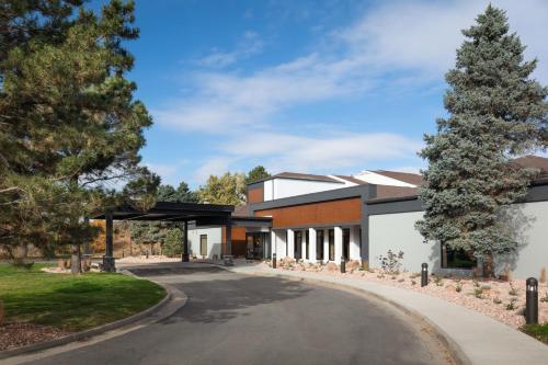 Imagen general del Hotel Courtyard By Marriott Denver Central Park. Foto 2