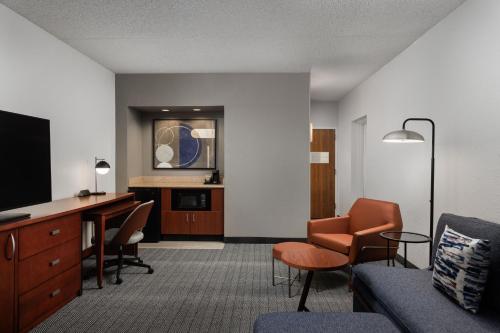 Imagen general del Hotel Courtyard By Marriott Denver Central Park. Foto 8