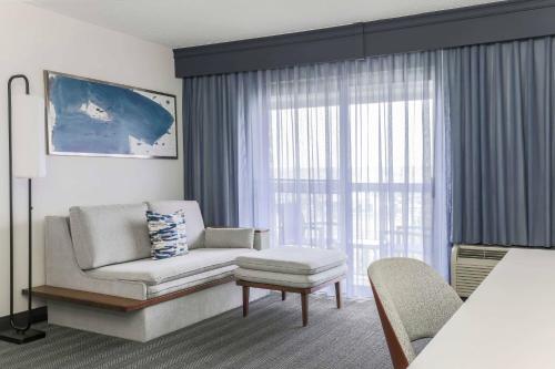 Imagen de la habitación del Hotel Courtyard By Marriott Denver Golden/red Rocks. Foto 13