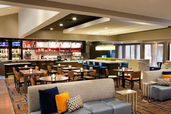Imagen del bar/restaurante del Hotel Courtyard By Marriott Denver Tech Center. Foto 4