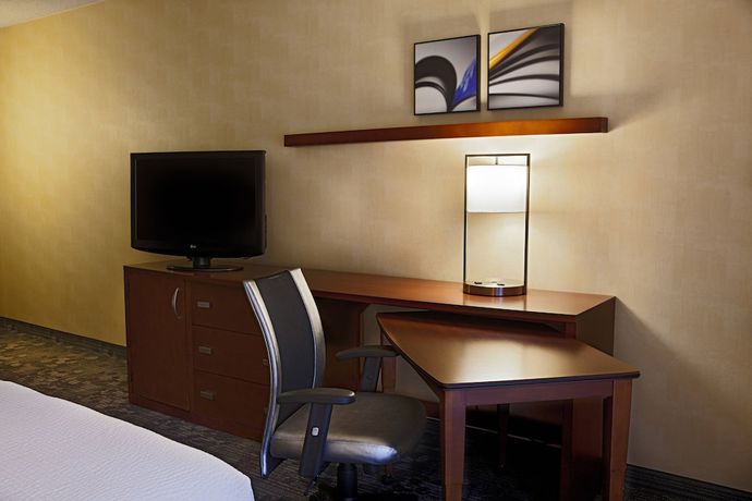 Imagen de la habitación del Hotel Courtyard By Marriott Denver Tech Center. Foto 7