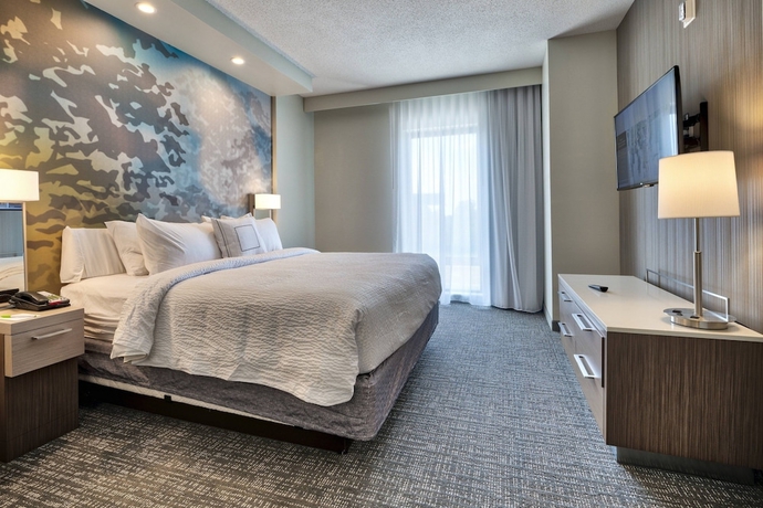 Imagen de la habitación del Hotel Courtyard By Marriott Deptford. Foto 17