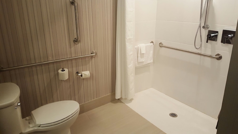 Imagen de la habitación del Hotel Courtyard By Marriott Deptford. Foto 18