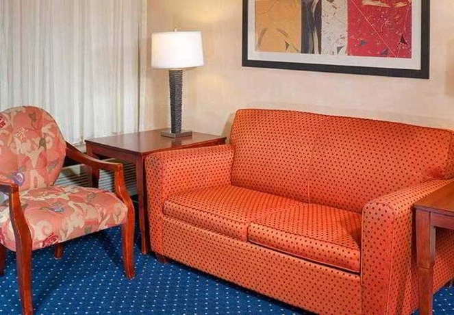 Imagen general del Hotel Courtyard By Marriott Detroit Dearborn. Foto 10