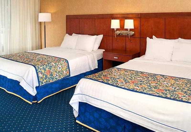 Imagen general del Hotel Courtyard By Marriott Detroit Dearborn. Foto 13