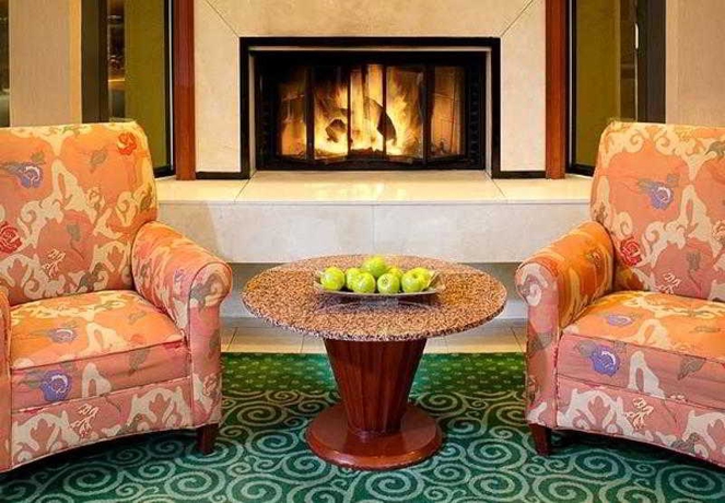 Imagen general del Hotel Courtyard By Marriott Detroit Dearborn. Foto 14