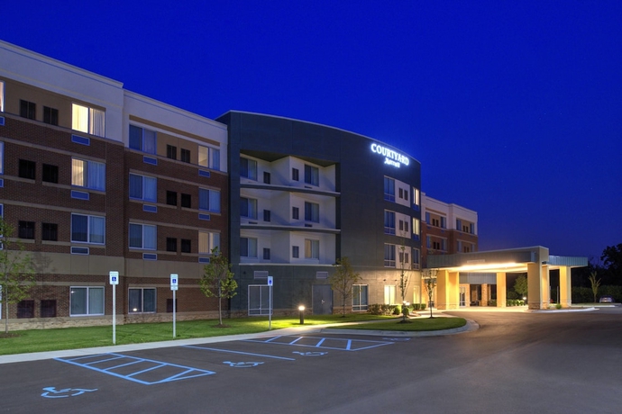 Imagen general del Hotel Courtyard By Marriott Detroit Farmington. Foto 1