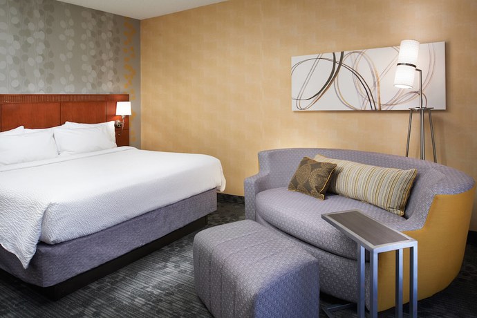 Imagen de la habitación del Hotel Courtyard By Marriott Detroit Livonia. Foto 12