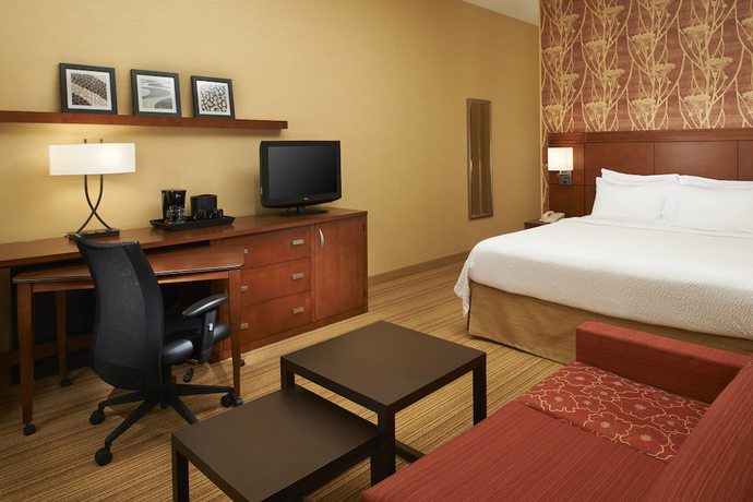 Imagen de la habitación del Hotel Courtyard By Marriott Detroit Utica. Foto 6