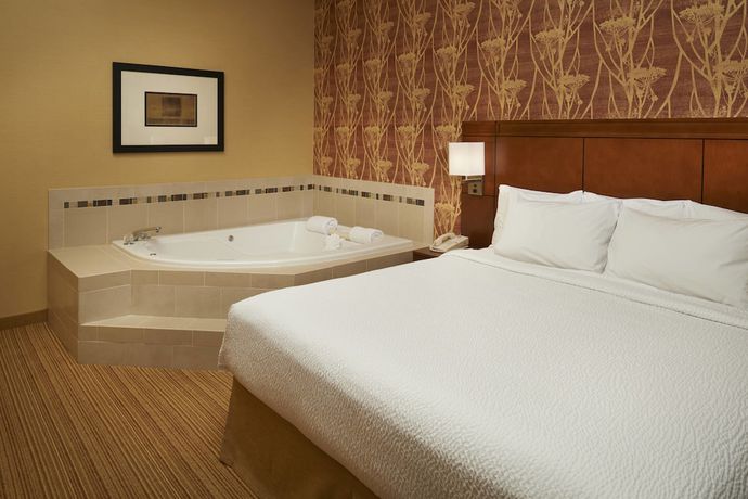 Imagen de la habitación del Hotel Courtyard By Marriott Detroit Utica. Foto 9