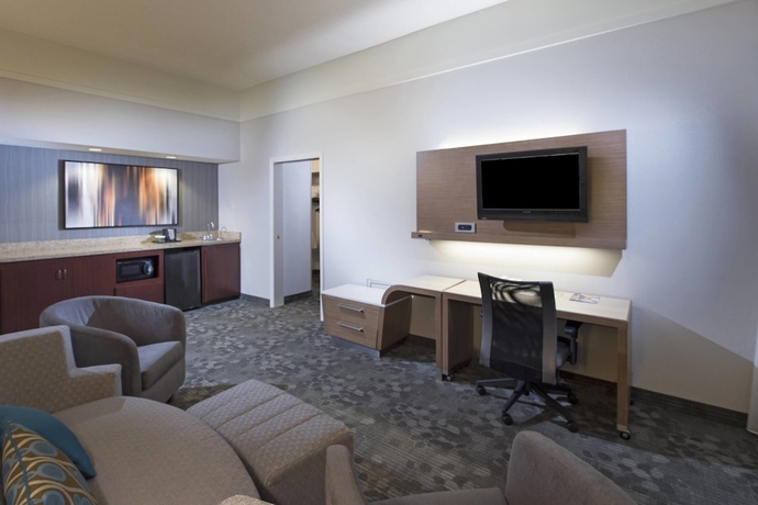 Imagen de la habitación del Hotel Courtyard By Marriott Dothan. Foto 10