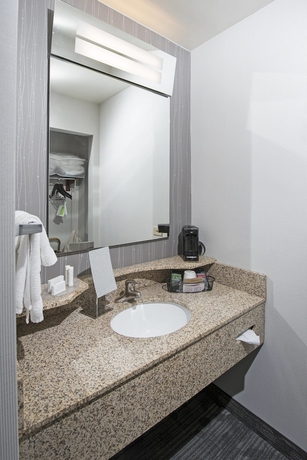 Imagen de la habitación del Hotel Courtyard By Marriott Dothan. Foto 15