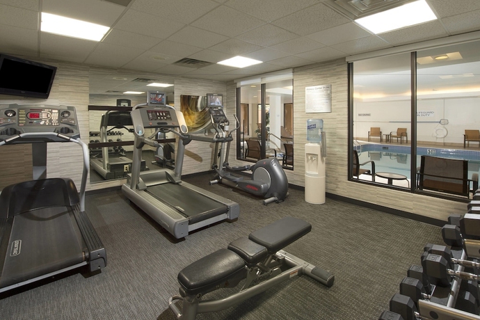 Imagen de los interiores del Hotel Courtyard By Marriott Dothan. Foto 18