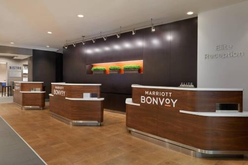 Imagen general del Hotel Courtyard By Marriott Downtown Toronto. Foto 2