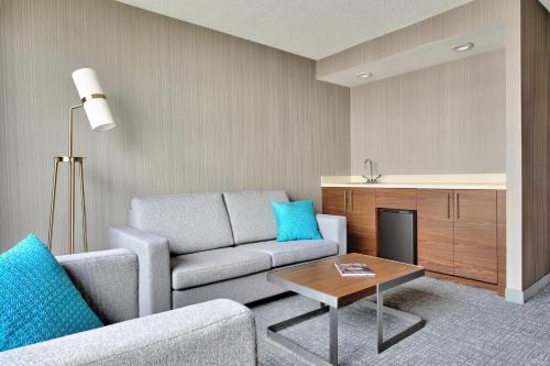 Imagen de la habitación del Hotel Courtyard By Marriott Downtown Toronto. Foto 20