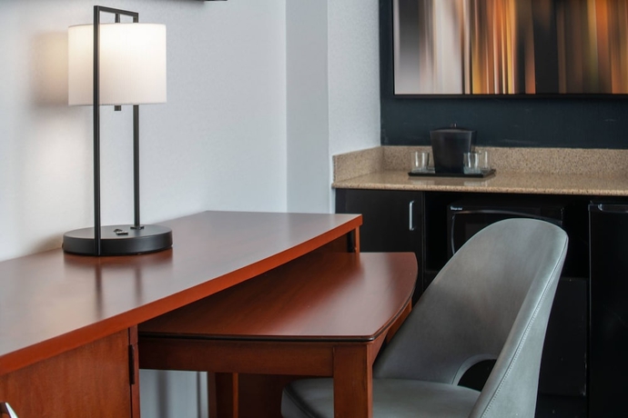 Imagen de la habitación del Hotel Courtyard By Marriott Dulles Airport Herndon/reston. Foto 4