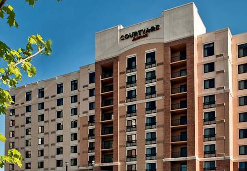 Imagen de la habitación del Hotel Courtyard By Marriott Dunn Loring Fairfax. Foto 2