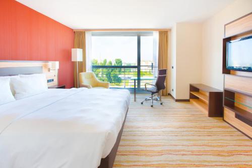 Imagen de la habitación del Hotel Courtyard By Marriott Düsseldorf Hafen. Foto 20