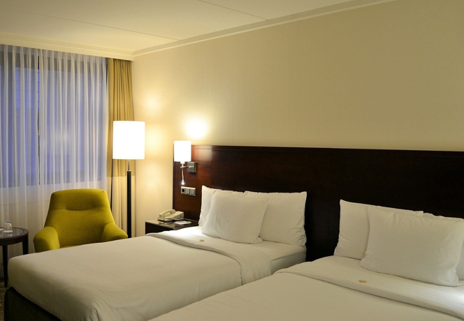 Imagen de la habitación del Hotel Courtyard By Marriott Düsseldorf Seestern. Foto 7