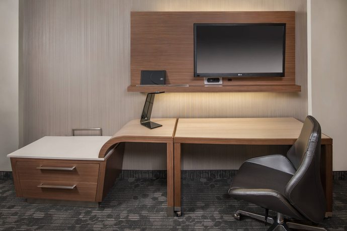 Imagen de la habitación del Hotel Courtyard By Marriott East Lansing Okemos. Foto 6