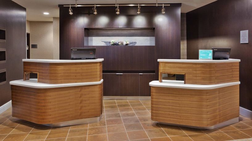 Imagen general del Hotel Courtyard By Marriott East Lansing Okemos. Foto 2