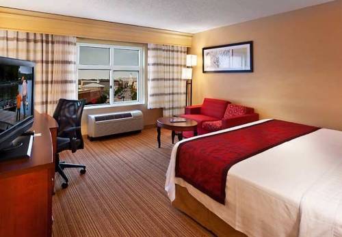 Imagen de la habitación del Hotel Courtyard By Marriott Easton-columbus. Foto 4